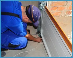 United Garage Door Houston, TX 713-936-2822 United Garage Door Houston, TX 713-936-2822 - sidebar-door-maintaince-15-05m